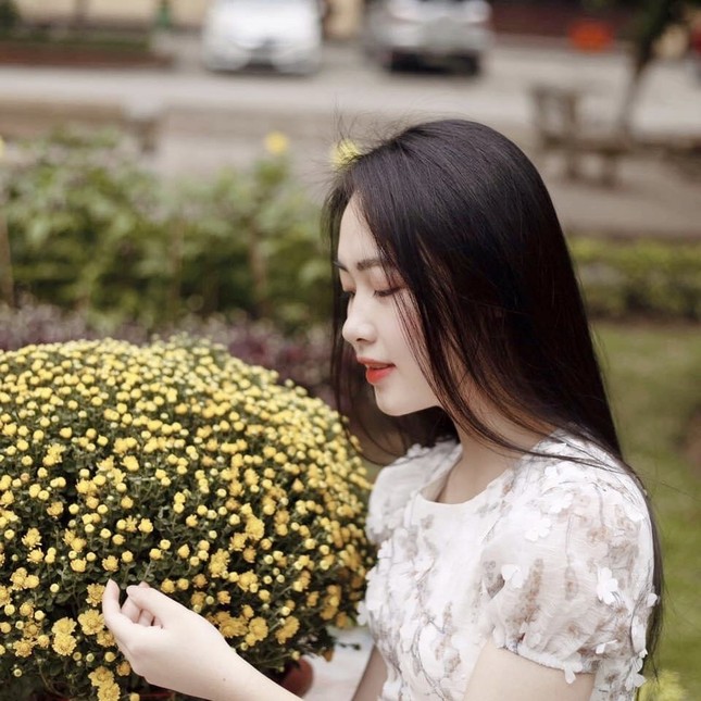 Hoa khôi tình nguyện luôn mong muốn lan tỏa tình thương ảnh 5
