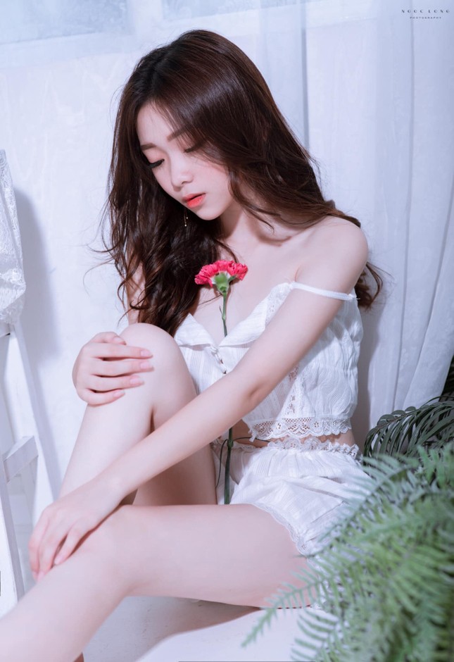 Nữ sinh 10X đa-zi-năng hút fan với vẻ đẹp gây thương nhớ ảnh 4
