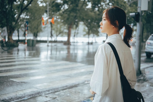 Xao xuyến với nét đẹp dung dị của nữ sinh trường Dệt may ảnh 1