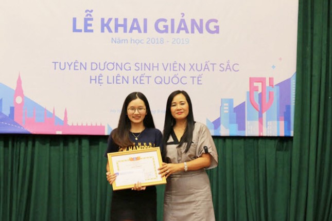 Nữ sinh viên Đại học Ngoại ngữ tốt nghiệp với GPA 4.0/4.0 ảnh 6