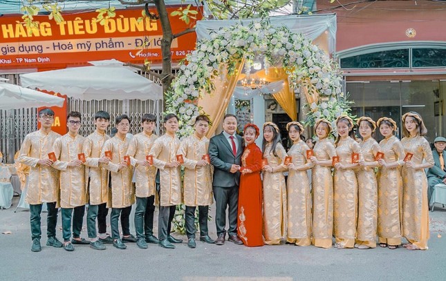 Chàng trai Nam Định cung cấp dịch vụ bê tráp cho ngót nghét nghìn cặp đôi ảnh 11