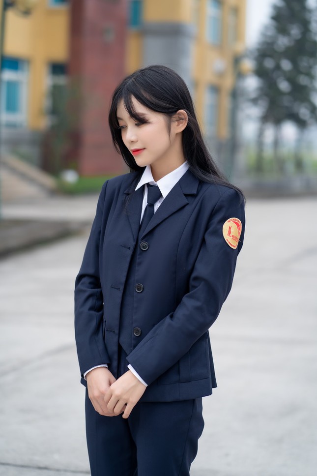 Nữ thẩm phán tương lai thu hút cả nghìn like chỉ bằng một bức ảnh ảnh 13