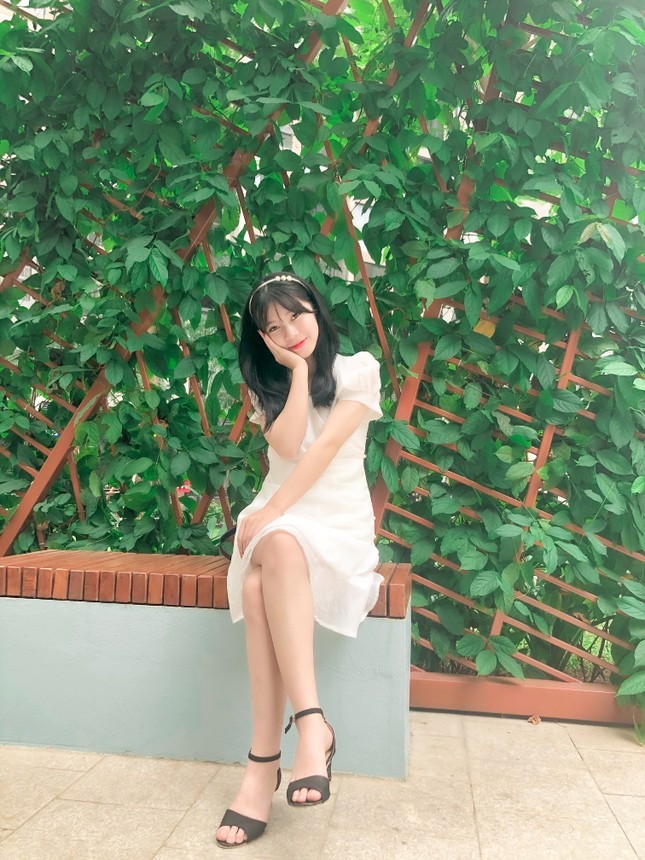 Nữ thẩm phán tương lai thu hút cả nghìn like chỉ bằng một bức ảnh ảnh 11