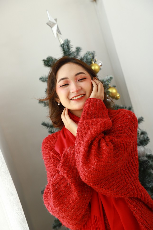 Ngắm nhìn bộ ảnh Giáng sinh ấm áp của nữ sinh Sơn La ảnh 2
