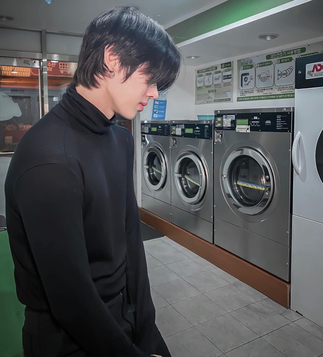Chàng du học sinh Hàn Quốc điển trai, sắp ra mắt thương hiệu mỹ phẩm riêng ở tuổi 24 ảnh 9