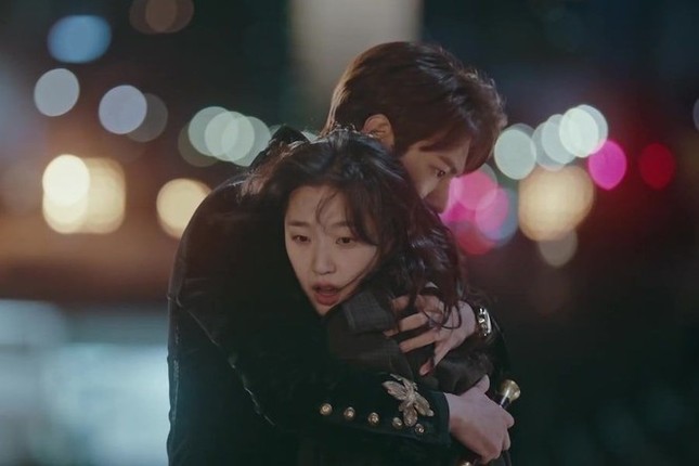 Phim “Quân vương bất diệt” của Lee Min Ho tung poster chính thức đẹp lung linh ảnh 2