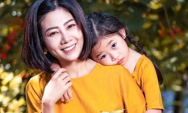 Khuyên Phùng Ngọc Huy đưa con gái của Mai Phương sang Mỹ, Thanh Thảo bị chỉ trích ảnh 2