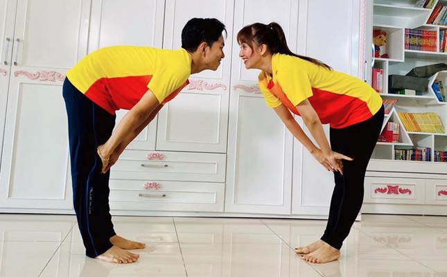 Dù có cách ly xã hội thì sao Việt vẫn không quên tập thể thao giữ dáng ảnh 6