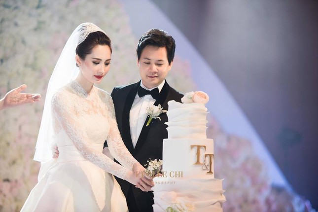 Hoa hậu Đặng Thu Thảo sinh con trai, hạnh phúc gia đình càng thêm viên mãn ảnh 2