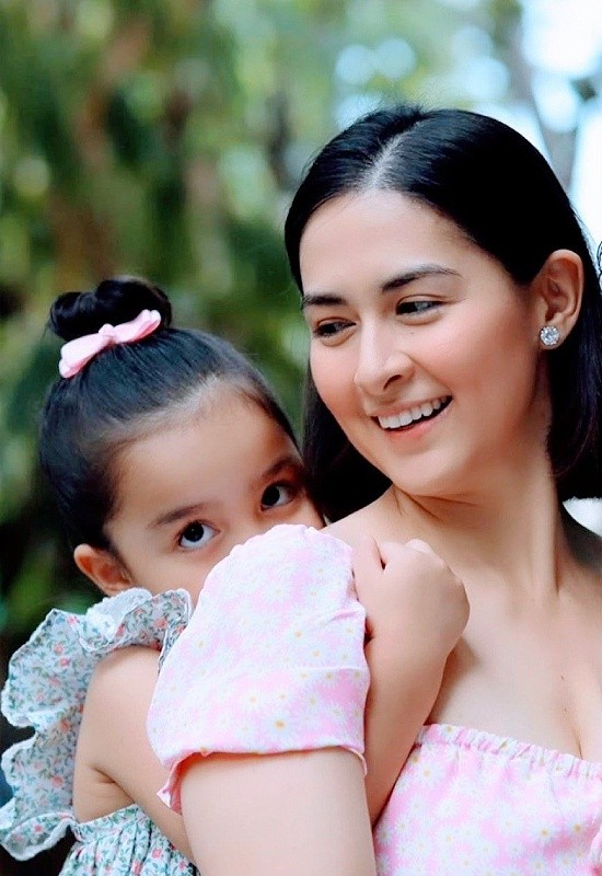 Mỹ nhân đẹp nhất Philippines khoe ảnh gia đình “cực phẩm” khiến dân tình ghen tị ảnh 5