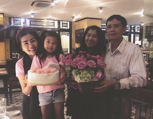Bố mẹ nữ diễn viên Mai Phương bất ngờ muốn giành quyền nuôi dưỡng cháu gái ảnh 1