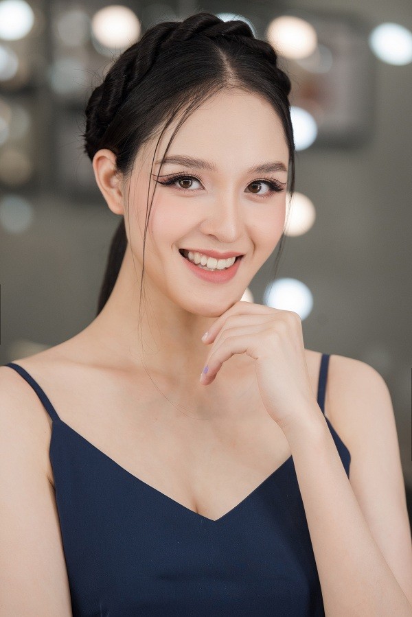 Mới sinh con thứ hai được nửa năm, Á hậu Hoàng Anh đã lấy lại sắc vóc ảnh 6