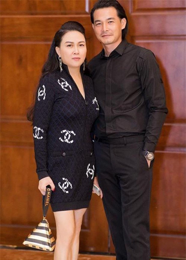 Quách Ngọc Ngoan - Phượng Chanel bất ngờ tiết lộ đã đăng ký kết hôn và có con gái ảnh 1