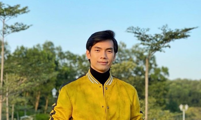 Nhan Phúc Vinh vắng mặt trong tiệc đóng máy phim “Tình yêu và tham vọng” ảnh 4