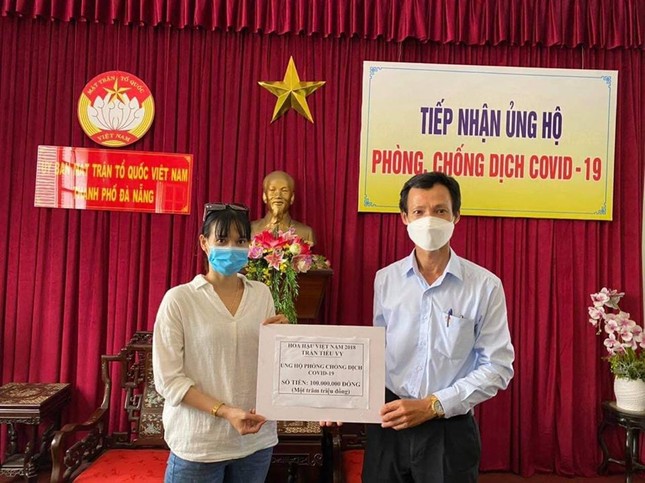 Hoa hậu Tiểu Vy ghi điểm bằng hành động ý nghĩa với quê hương giữa mùa dịch COVID-19 ảnh 8