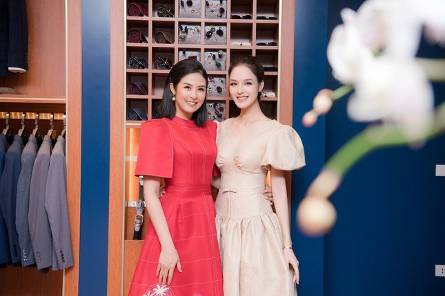 Không scandal, lại kinh doanh mát tay, Hoa hậu Việt Nam 2010 đúng là hiếm thấy ở showbiz ảnh 9