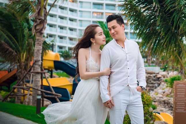 Ngay sau bộ ảnh tình tứ bên Việt Anh, Quỳnh Nga lại “thả thính” hình bikini gợi cảm ảnh 5