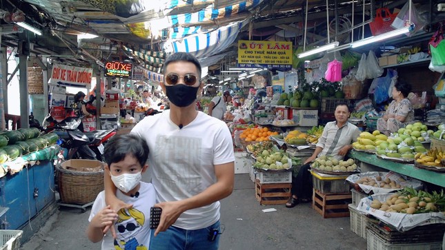 Dù yêu chiều Khánh Thi đến mấy, Phan Hiển vẫn căng thẳng cực độ khi làm điều này cho vợ ảnh 3