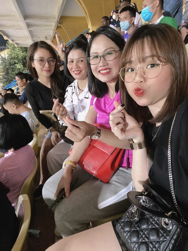 Những chi tiết khiến chuyện tình của Quang Hải làm khán giả rối trí hơn phim trinh thám ảnh 8