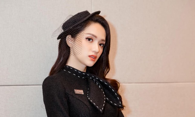 Bất chấp mọi lùm xùm, Hương Giang vẫn mạnh mẽ khẳng định không gì làm khó được mình ảnh 8