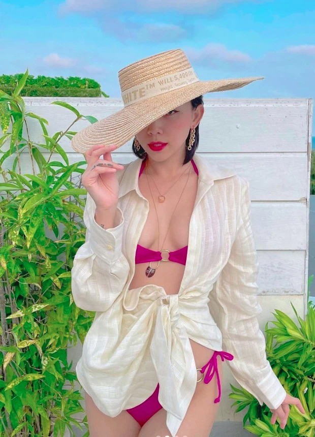 Sao Việt trong cuộc đua bikini nóng bỏng: Ai cũng tự tin khoe ngực đầy eo thon ảnh 6