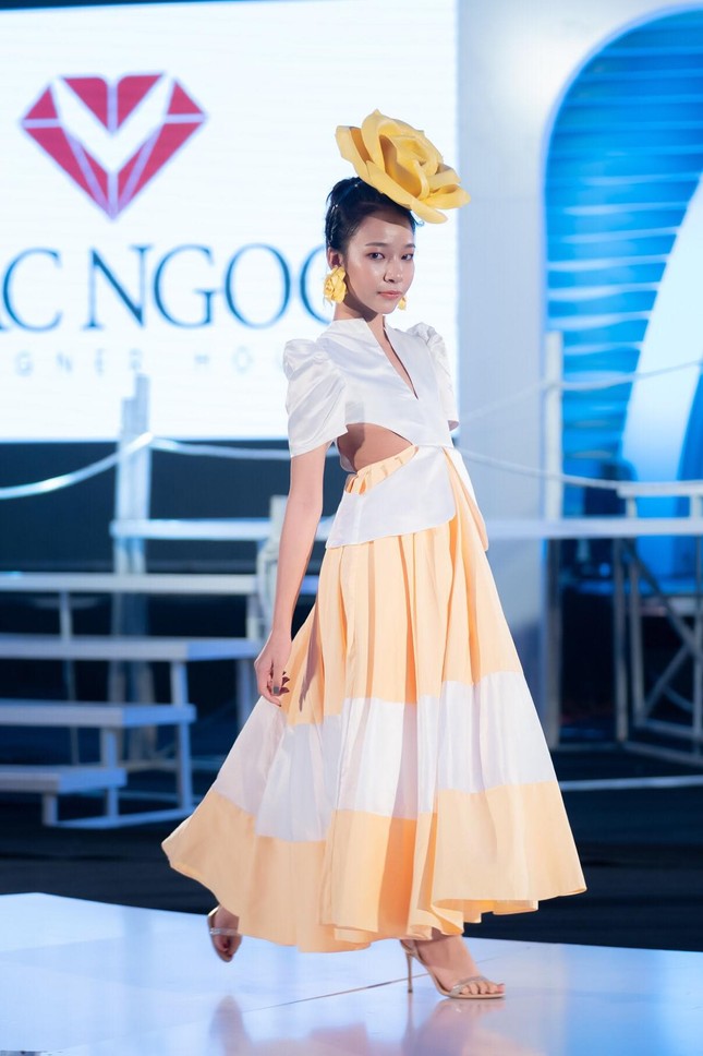 Dàn mẫu nhí khuấy đảo sắc màu tại “Vietnam Top Fashion and Hair 2020“ ảnh 3