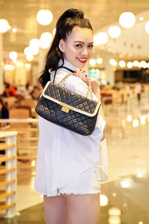 Sao Việt và những chiếc quần short “siêu ngắn“ ảnh 5