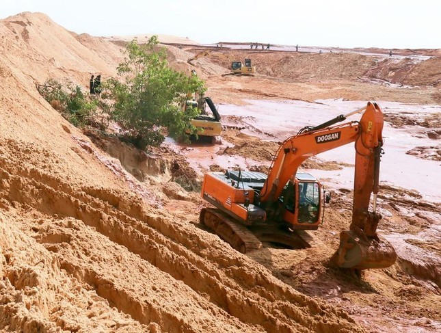 Chủ mỏ titan tai tiếng ở Bình Thuận nộp hơn 360 tỷ đồng tiền thuế ảnh 1