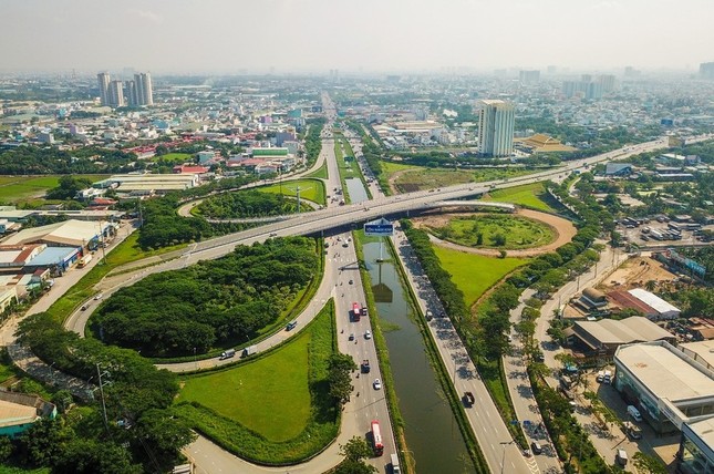 Huyện Bình Chánh lên thành phố vào năm 2025 ảnh 2