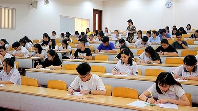 Trường đại học đồng loạt dừng tổ chức kỳ thi riêng ảnh 1