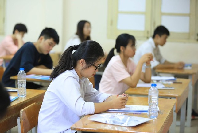 TP. HCM ra văn bản khẩn về tổ chức kỳ thi tốt nghiệp THPT ảnh 1