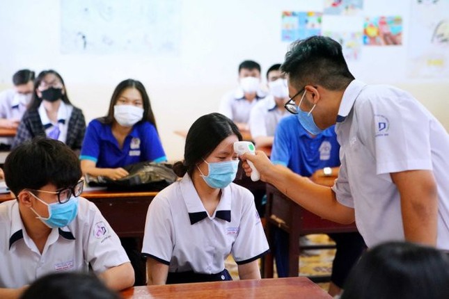 Kỳ thi tốt nghiệp THPT 2020 có tính lịch sử vì ảnh hưởng của dịch COVID-19 ảnh 2