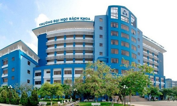 Gần 1.100 thí sinh được ưu tiên xét tuyển vào trường ĐH Bách khoa (ĐHQG TP. HCM) ảnh 1