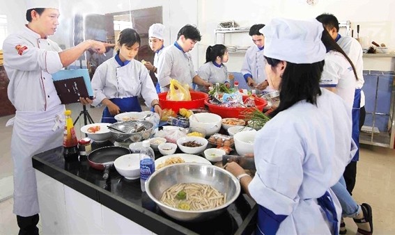Đào tạo trình độ cao đẳng cho học sinh tốt nghiệp THCS ảnh 1