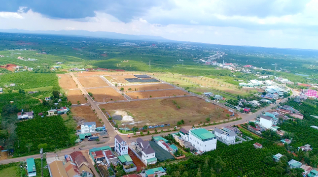 Phân lô đất nền tự phát gắn mác khu nghỉ dưỡng Lâm Đồng ảnh 2