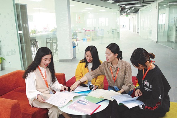 Trường ĐH Văn Lang tuyển 7.000 chỉ tiêu ở năm 2021 ảnh 1