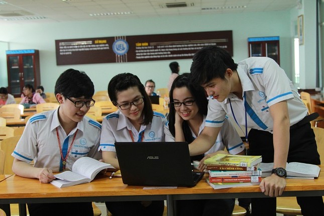 Trường ĐH Kinh tế - Luật (ĐHQG TP. HCM) tuyển sinh bằng 5 phương thức ảnh 1