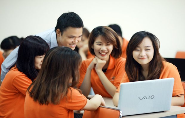 Trường đại học không dễ mua vắc xin COVID-19 ảnh 1