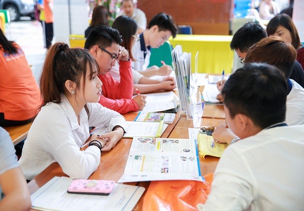 Tuyển sinh 2021: Thí sinh đăng ký xét tuyển nguyện vọng trực tuyến ảnh 1