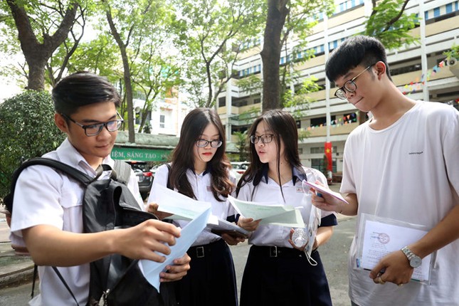 Kỷ luật phòng thi tốt nghiệp THPT 2021 sẽ được siết chặt ảnh 1