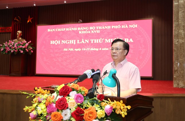 Bí thư Hà Nội: Xử lý trách nhiệm người đứng đầu đơn vị giải ngân thấp ảnh 1