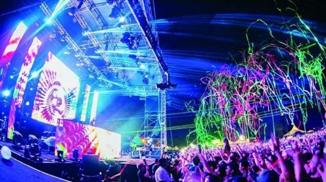 Xem múa lân, nghe ca nhạc miễn phí dịp Tết Dương lịch 2019 ảnh 1