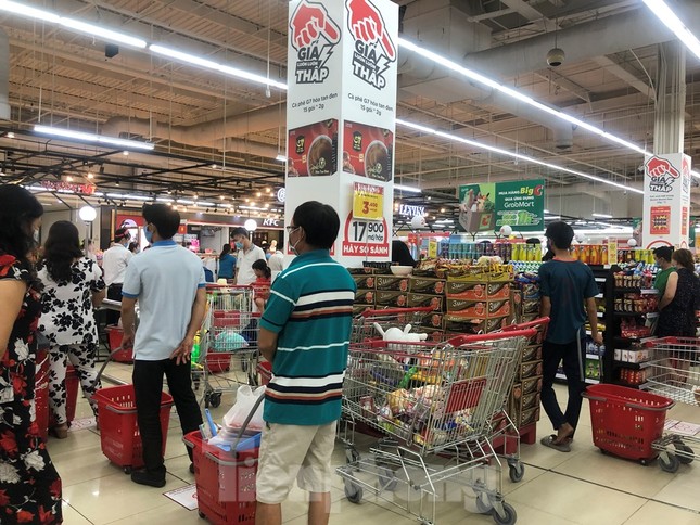 TPHCM: Không đeo khẩu trang không được vào siêu thị, đẩy mạnh bán online phòng dịch ảnh 1