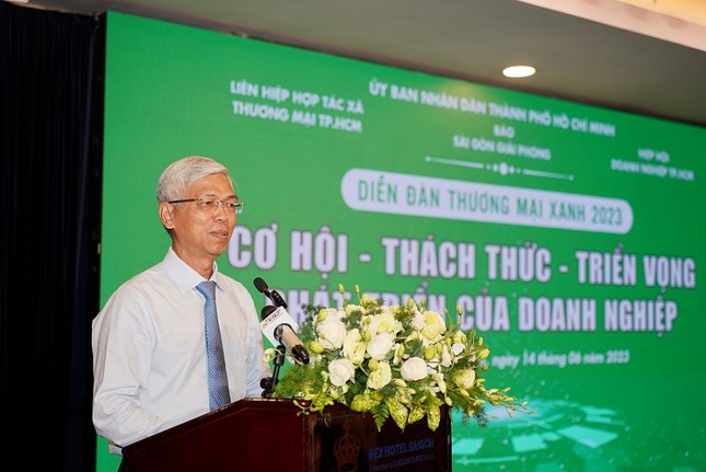 Cảnh báo nguy cơ tụt hậu trong thu hút đầu tư nước ngoài ảnh 1