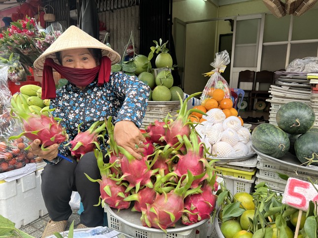 Chi tiêu Tết Đoan Ngọ: Chỉ dám mua bó lá xông ảnh 10