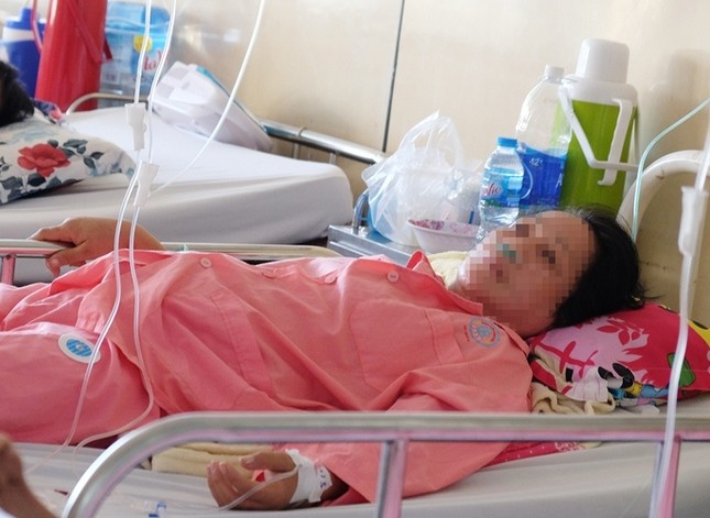 Người phụ nữ 'một phổi' suýt chết vì hóc hạt mãng cầu ảnh 1