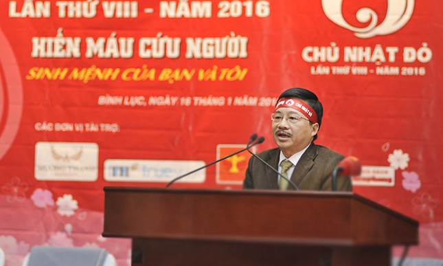 Người dân Hà Nam vượt mưa rét đi hiến máu ảnh 5