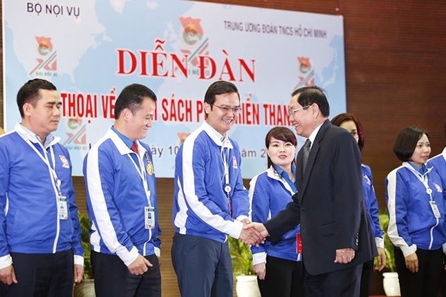 1000 đại biểu Đại hội Đoàn toàn quốc đối thoại với 'tư lệnh' 8 ngành ảnh 5