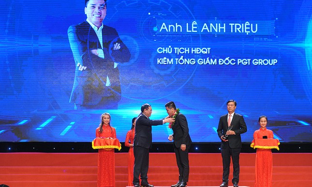 Toàn cảnh vinh danh 68 doanh nhân trẻ khởi nghiệp xuất sắc 2018 ảnh 5