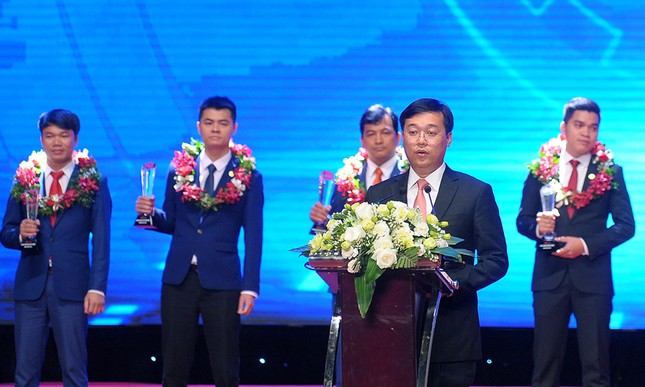 Toàn cảnh vinh danh 68 doanh nhân trẻ khởi nghiệp xuất sắc 2018 ảnh 7